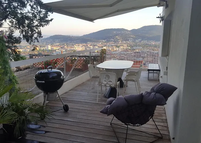 Grand Loft Em33