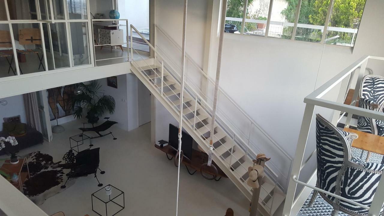 Grand Loft Em33